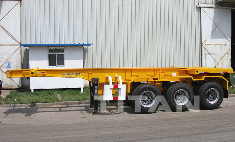Tri axle 20/40ft container chassis skeletal trailer for sale near me