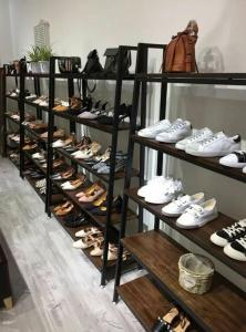 specialty shoe store