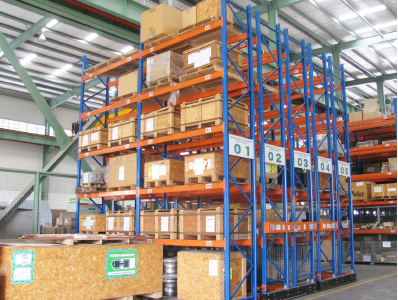 Electric mobile racking system(Rail-guided)