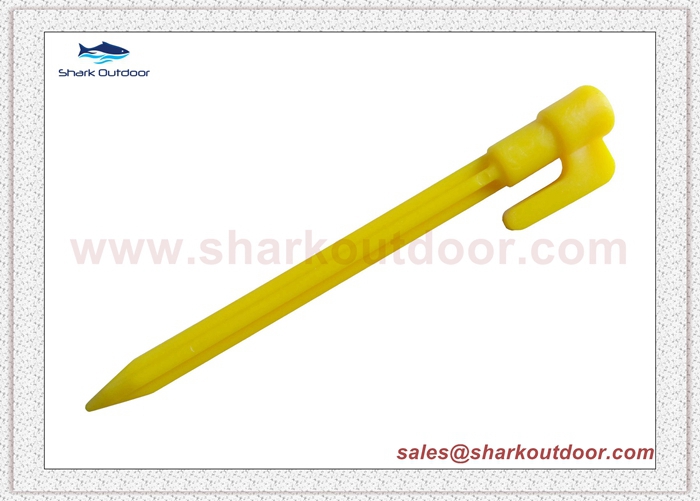 High quality PP or ABS plastic tent peg for camping tent shelters 6 in.