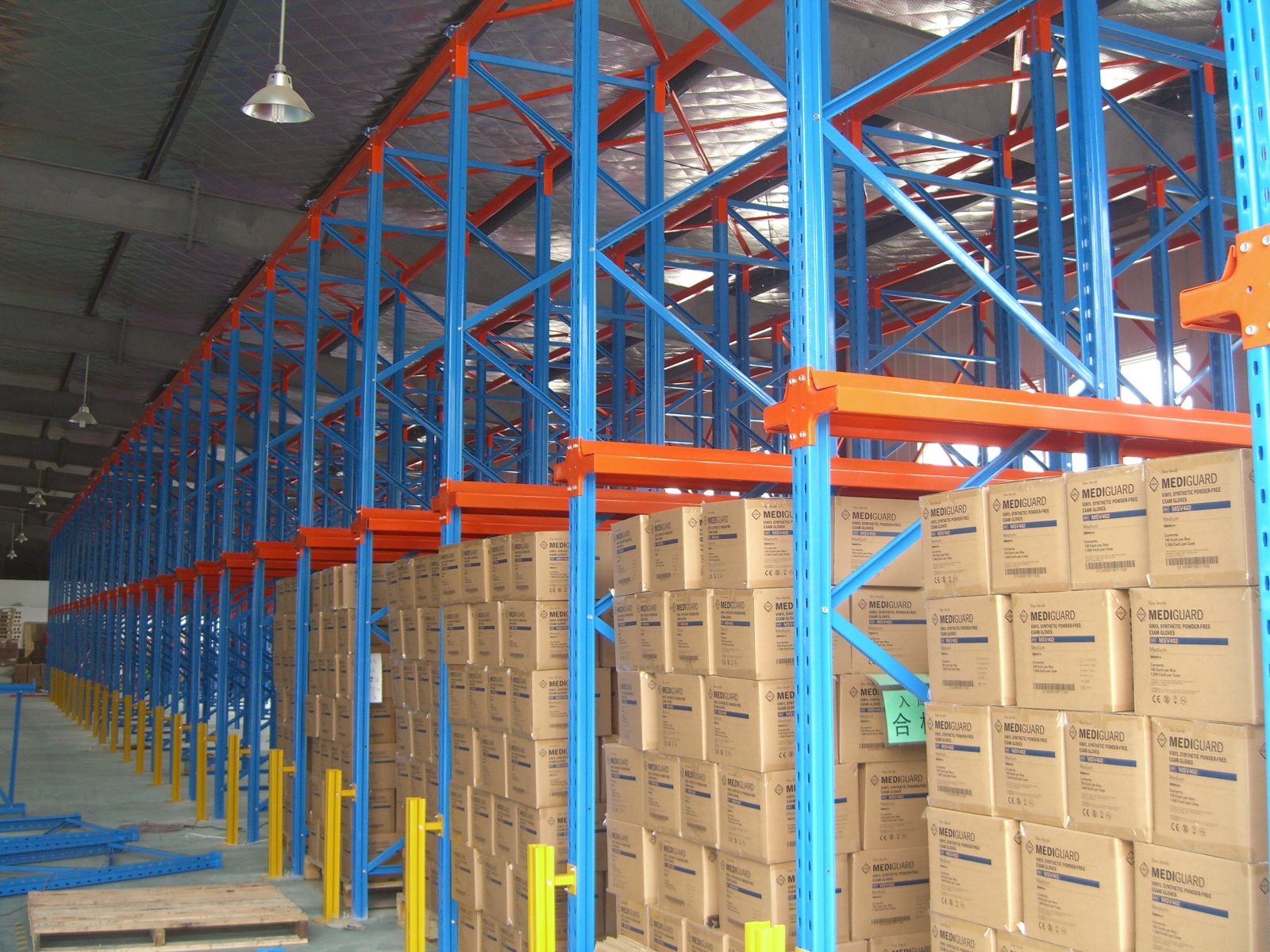 High Density Drive In Pallet Drive Racking Customize Dimensions