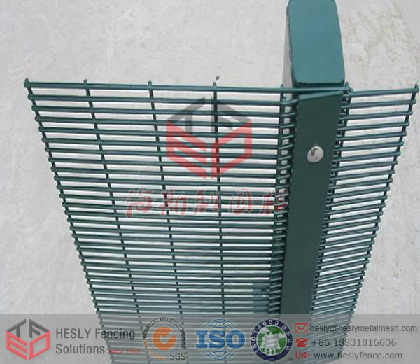China 358 prison mesh fencing 