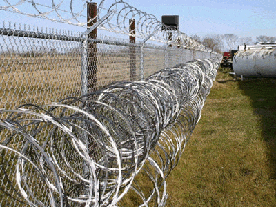 razor wire mesh fencing