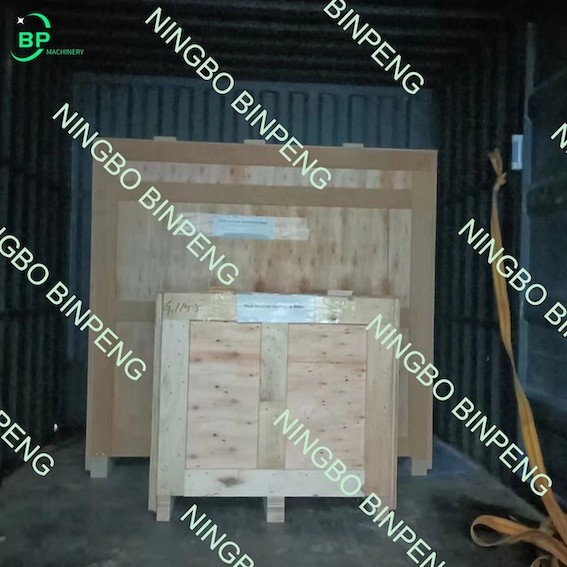 Kraft paper envelope metal clasp insert machine deliver to Mexico 