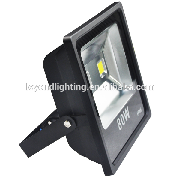 High brightness LED Flood light 80W with IP65 waterproof rating for 3 years warranty.