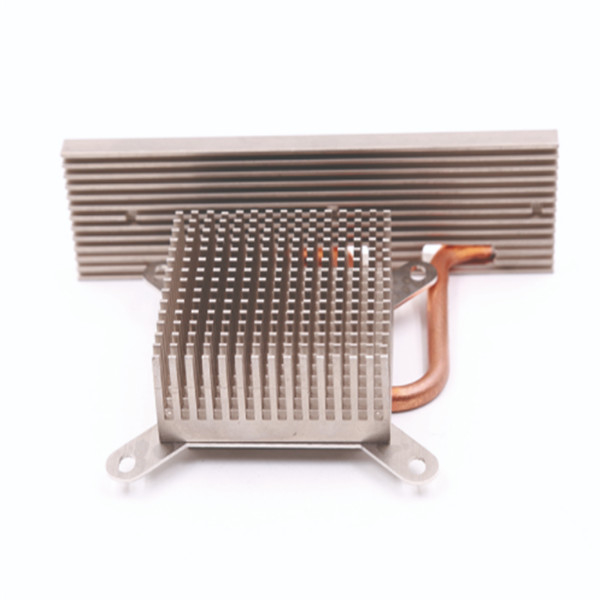 Professional Customized Large Aluminum Extrusion Heatsink with Heat Pipe 3