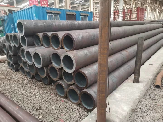 API St52 DIN1629 St52 DIN2448 Hot Rolled Steel Gas Cylinder Tube For Construction 0