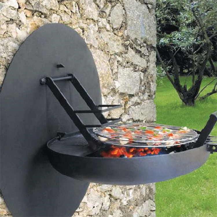 Wall Barbecue Folds