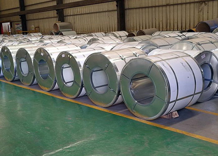 Prime Quality Galvanized Steel Strapping Aluminium Coated Silicon Steel Hot Product Gi Strip/Coil With Wooden Pallet