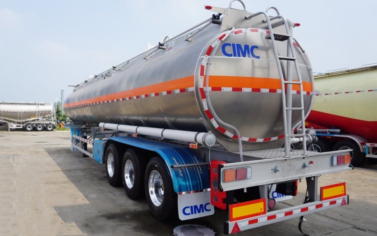 Aluminum Diesel Tanker Trailer for Sale in Ghana | Oil Tank Prices | CIMC Tank