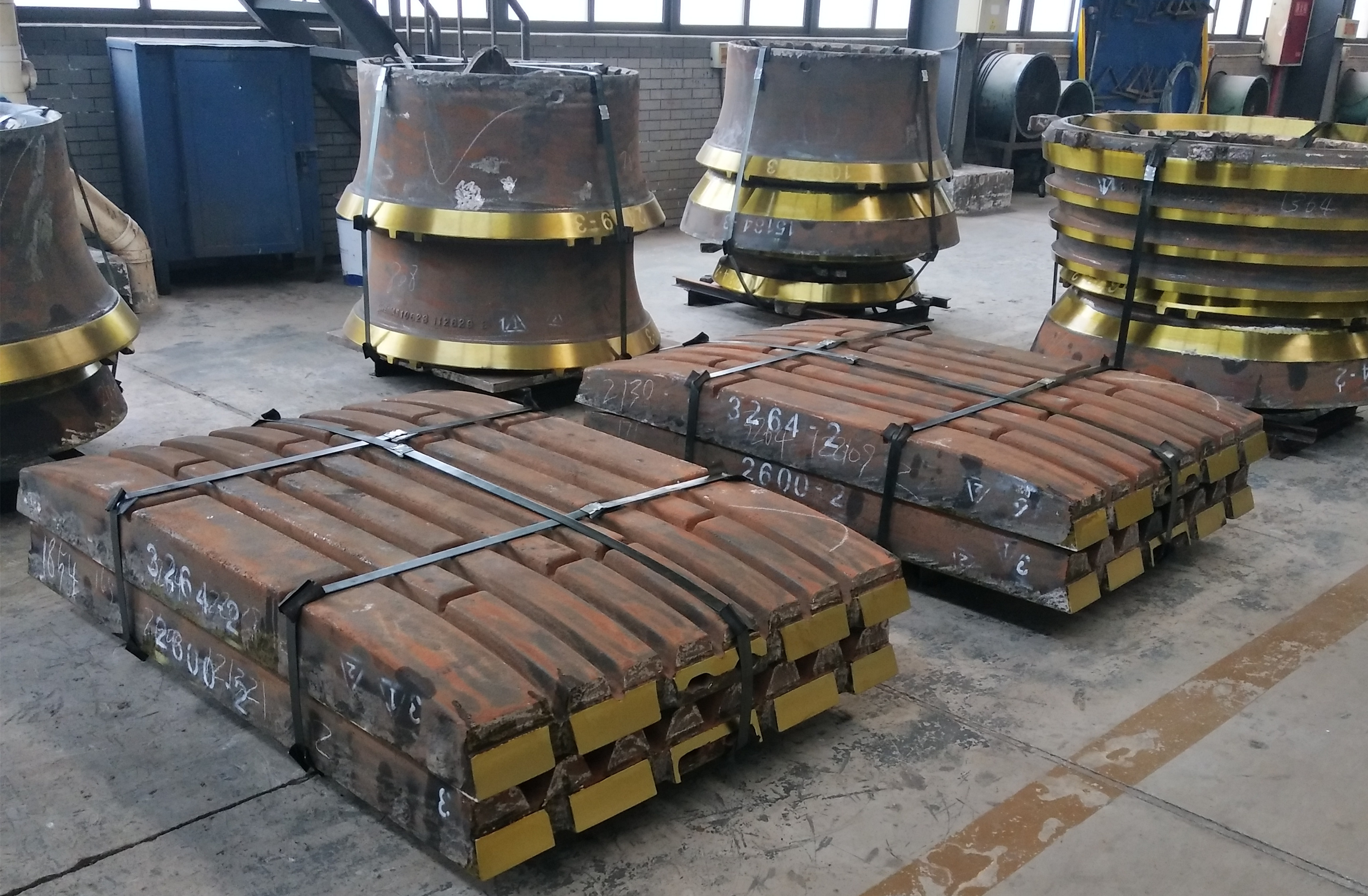 Cone crusher main spare wear parts 