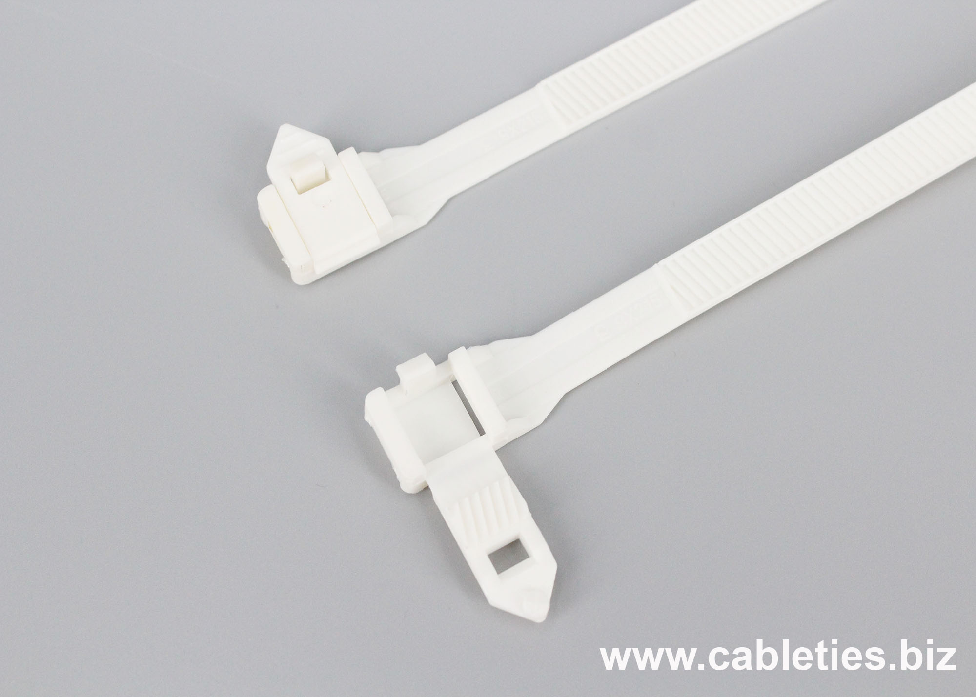 reusable cable tie with buckle
