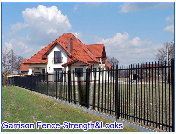 tubular fence panels.jpg