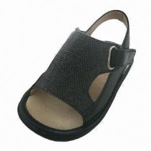 China Baby shoes with squeaky outsole on sale 