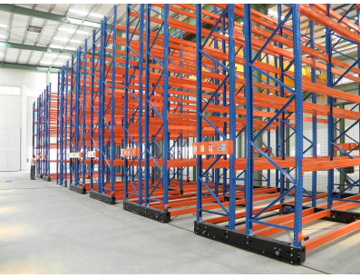 Electric mobile racking system