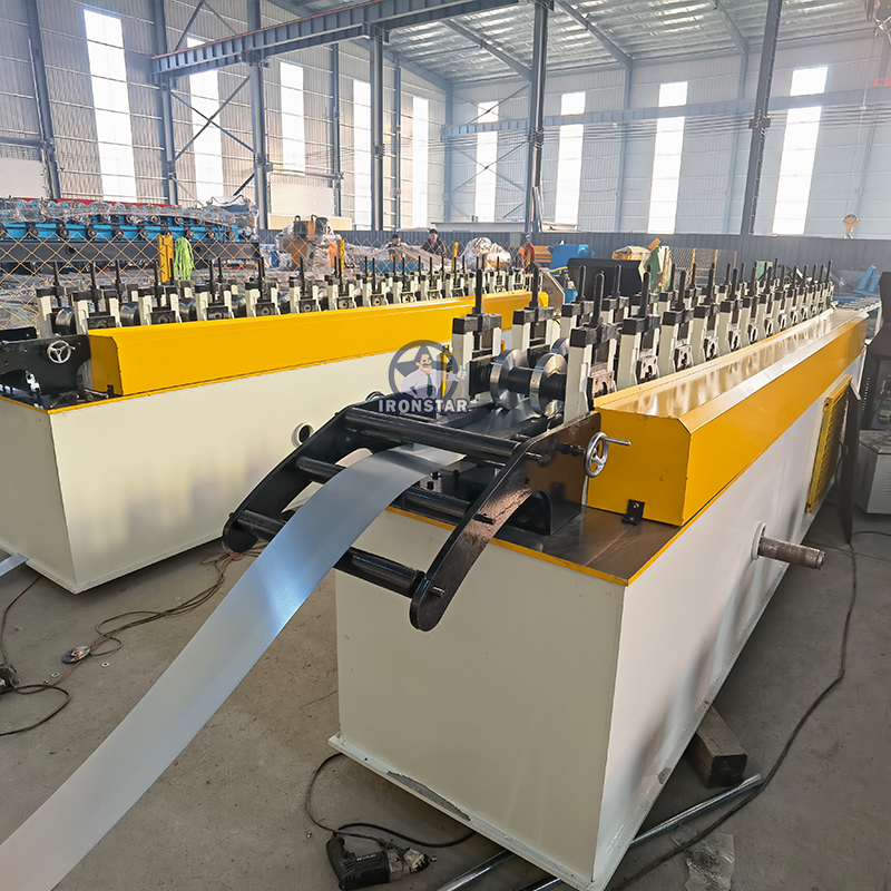 Roll forming machine4