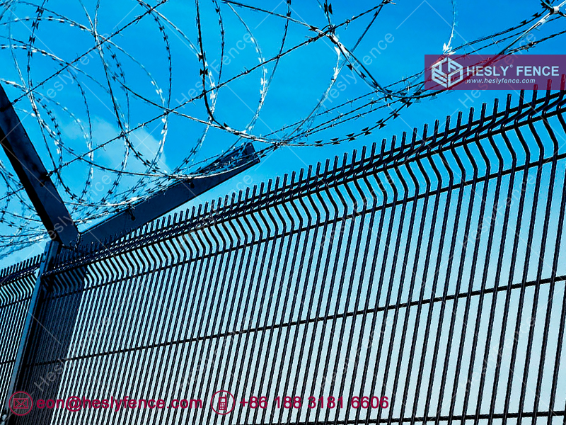 Chinese Clear View Mesh Fencing