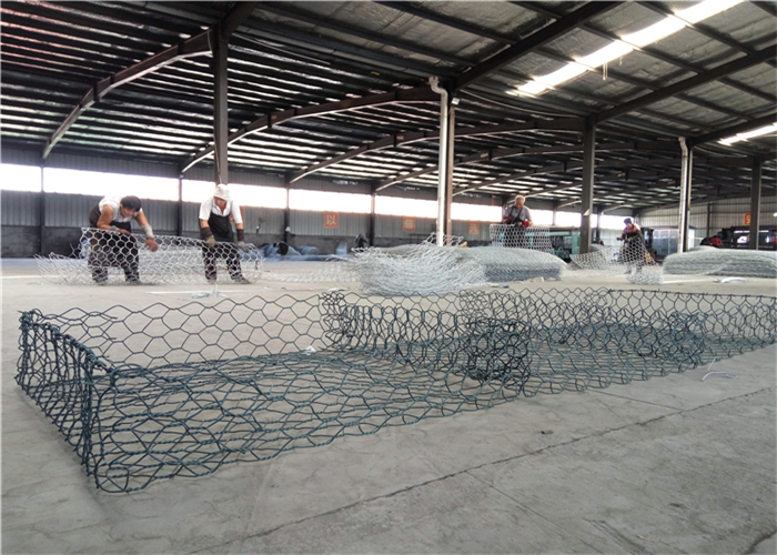 Corrosion-Resistant PVC Coated Gabion Mattress for Flood Control and Ground Movement