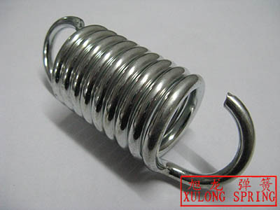 xulong spring make tension spring used in plastic extruding machine