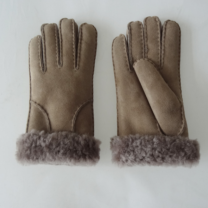 gloves sheepskin (12).jpg