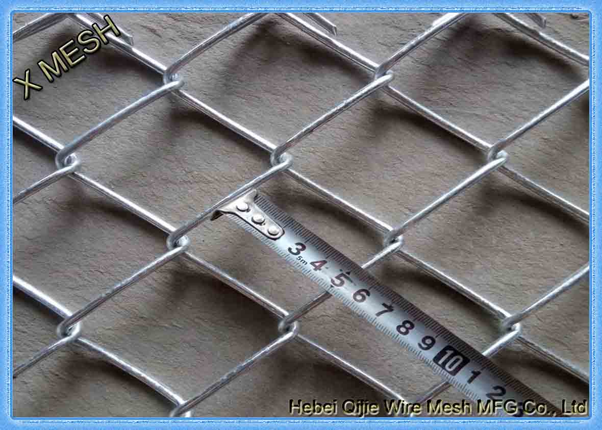 Aluminum Coated Steel chain link fence used as sport fence
