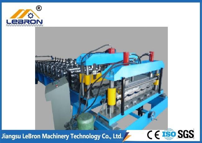 Steel metal profiles roll forming machine adopts new station to increase the solidity of machine
