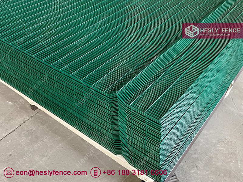 green 358 mesh panel fence