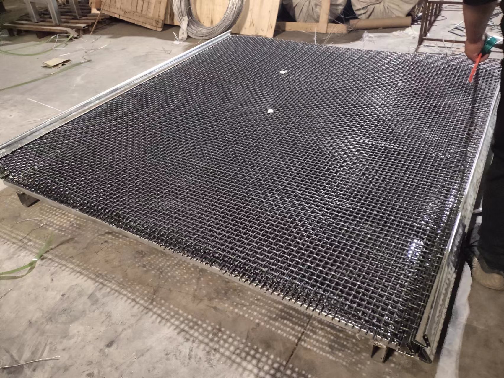 high carbon steel vibrating screen mesh