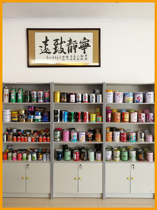 China Wholesale Beverage Cans Industrial Use Metal Cans Bottle Manufacturer
