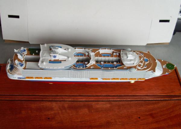 royal caribbean toy ship