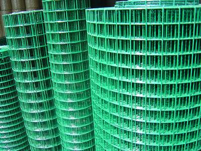 Green PVC coated welded wire mesh rolls