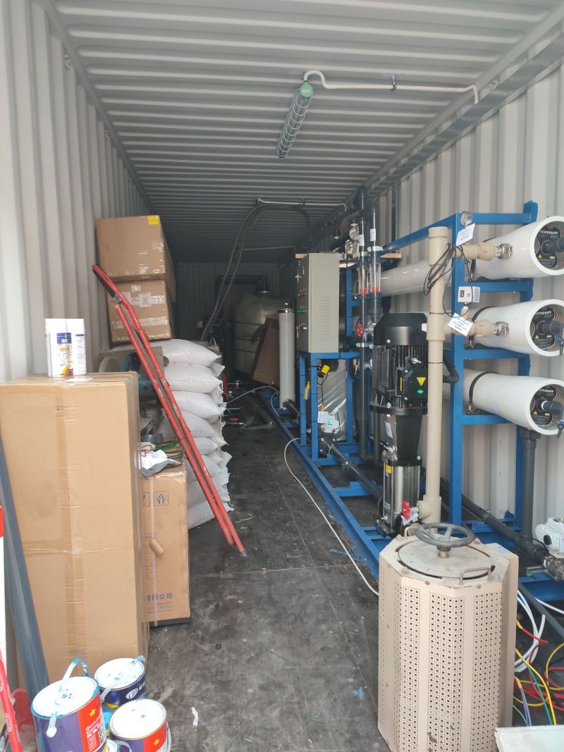 Trailer Mobile Containerized Sea Water Maker Seawater Desalination Machine for Drinking Irrigation Process Water