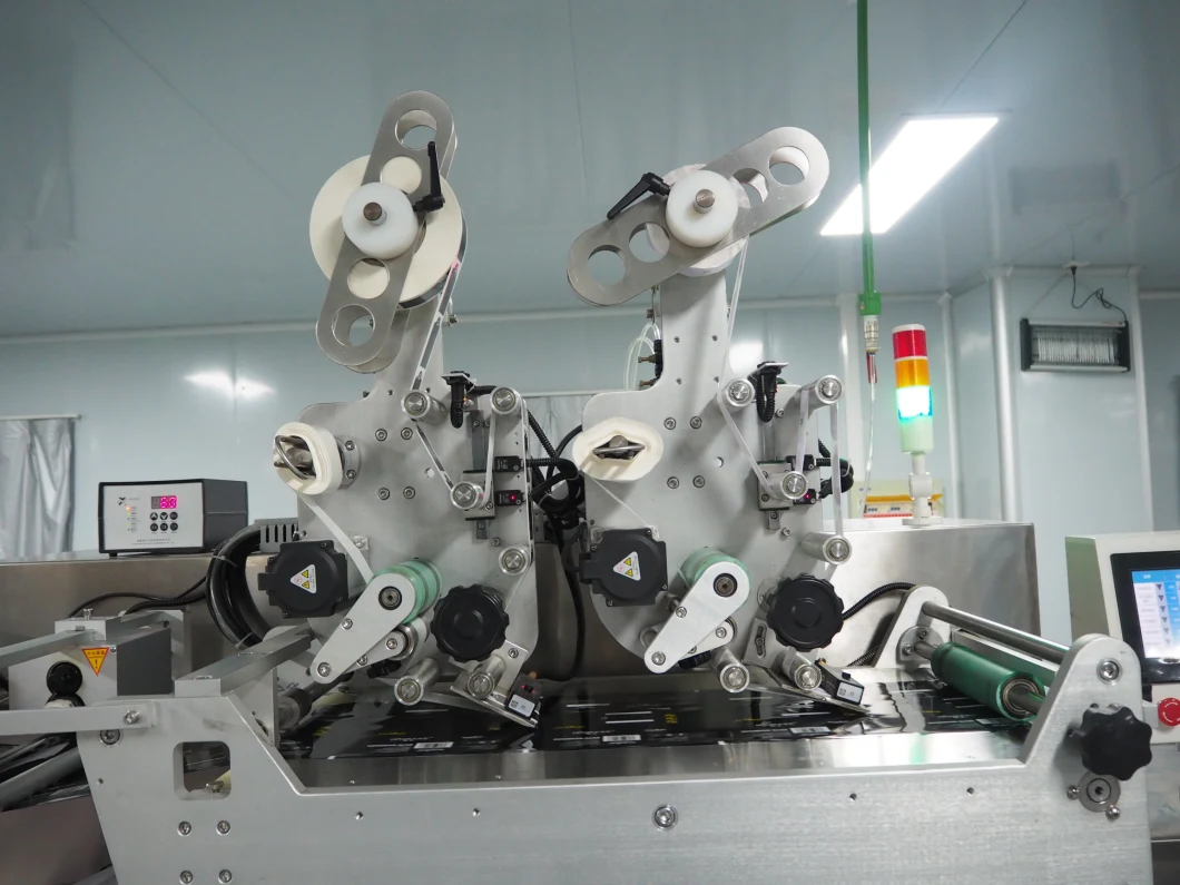 Chinese Manufacture Full Automatic 10-30 PCS/Pack High Speed Wet Wipe Making Machine
