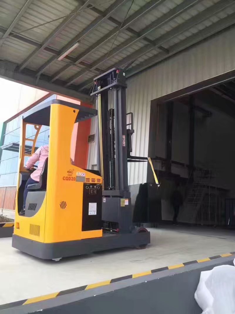 2 Ton battery electric reach forklift truck for sale