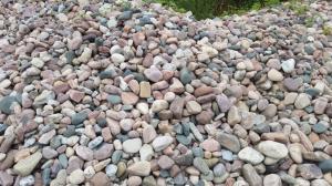 China Natural River Pebble Stone,Multicolor Cobble Stone,Landscaping Stone,Wall Pebble Stone,Floor River Stone on sale 