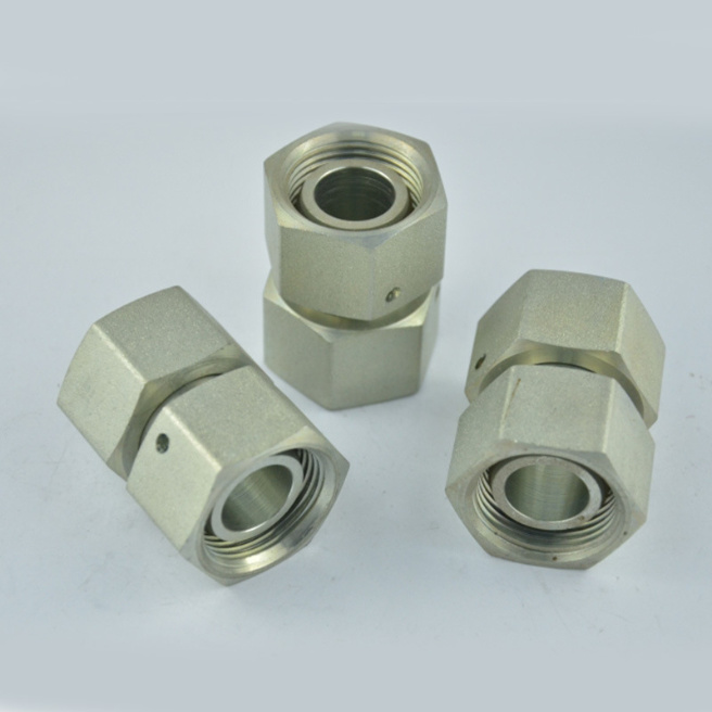 Metric Bite-Type Tube Fitting Straight Adapter with Swivel Nut 3c-W 3D-W