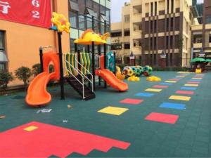 25 25 1 5 Cm Soft Playground Flooring Plastic Interlocking