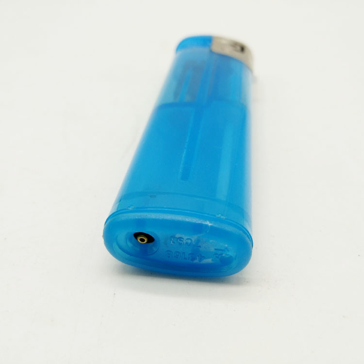 Hunan Dongyi Cool Sport Style Plastic Windproof Butane Lighter for Cigarette Smoking