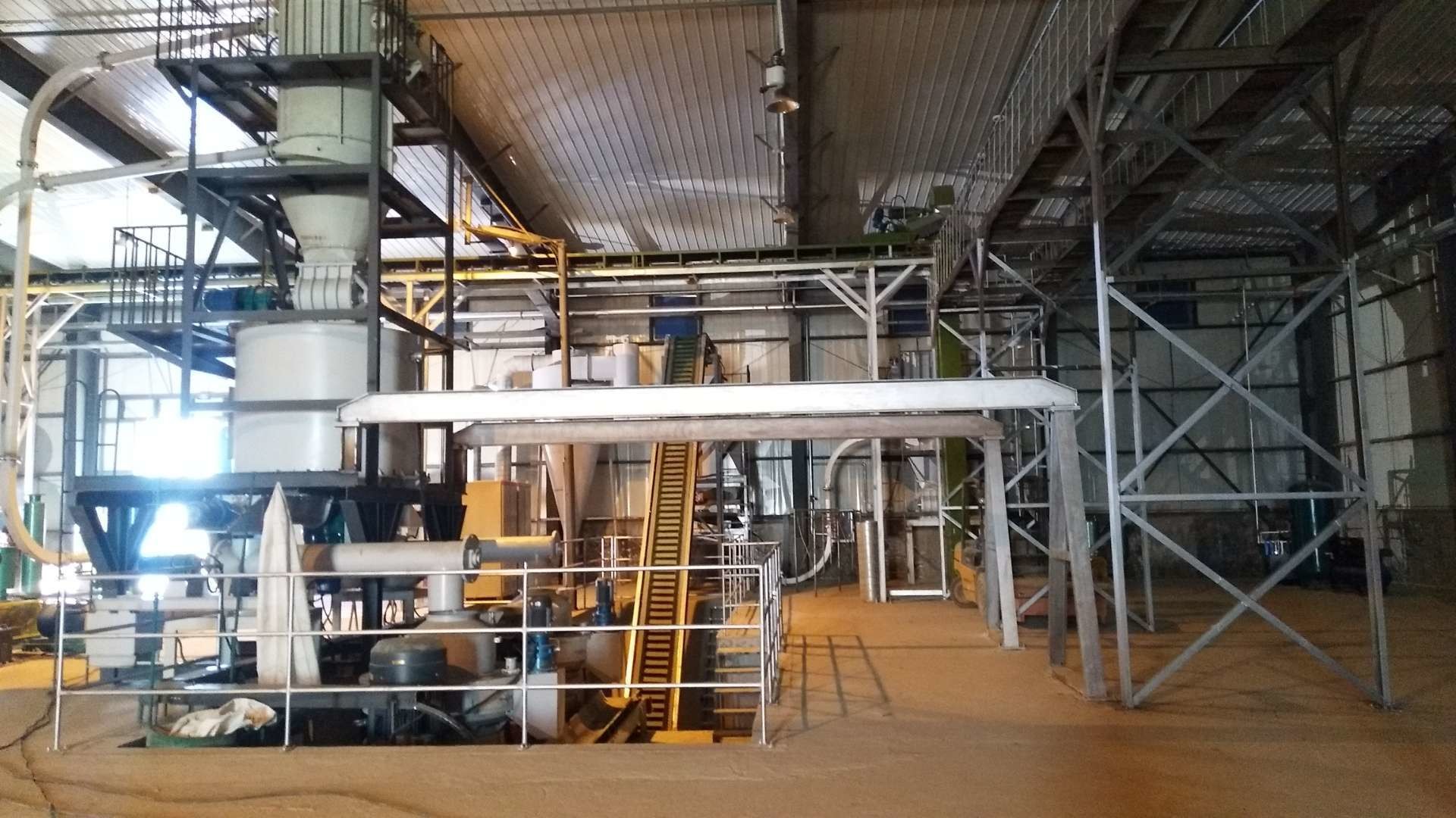 Wood Pellet Making Machine Biomass Pellet Press Machine capacity 1.5-2t/h