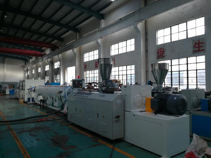 Full Automatic PVC Pipe Extrusion Line , Pipe Production Machine 80KW 250KG 0