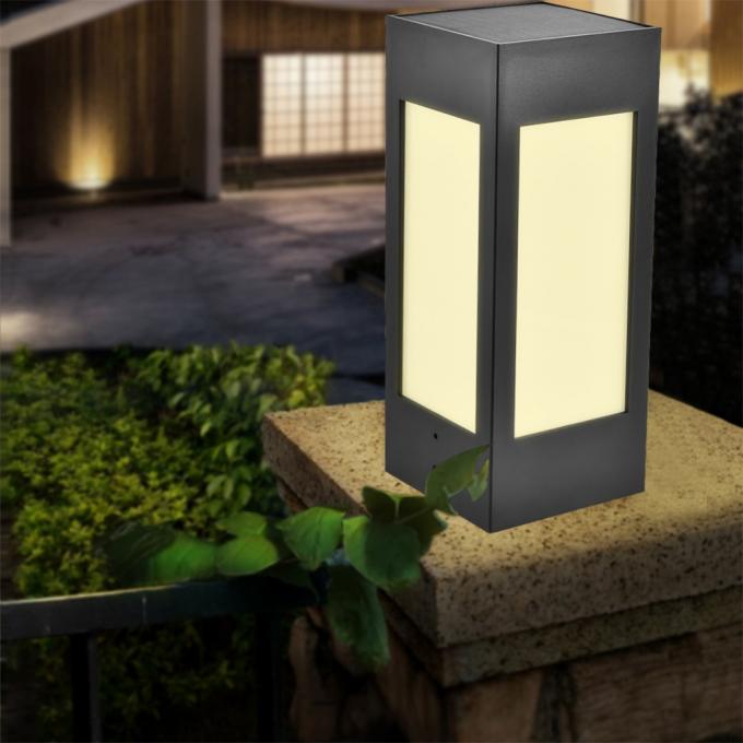 Black Outdoor Solar Pillar Light Waterproof IP65 Garden Light With Solar Powered