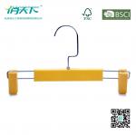 Betterall Wholesale Plastic Pants Hanger with Skid-proof Clips