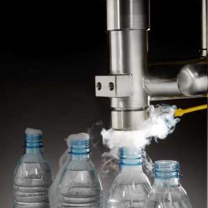 China Bottled Water 300 Cpm Liquid Nitrogen Dosing Machine on sale 