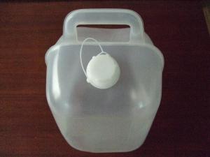 China 5L 1Gallon Collapsible Water Container, 5L Collapsible LDPE Jerry Can with handle on sale 