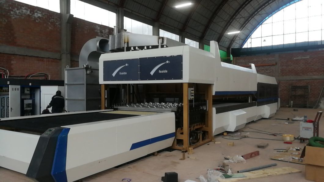 CE Standard Glass Toughing Machine Tempering Furnace with Fans