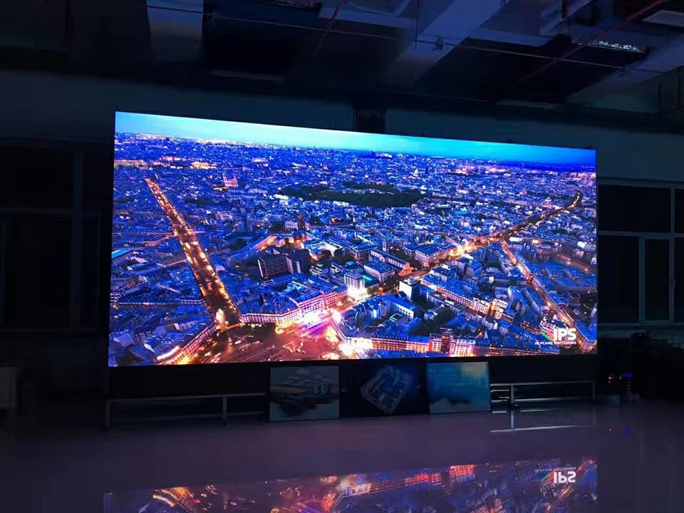 P2.5-Indoor-Rental-LED-Screen-LED-Wall-1