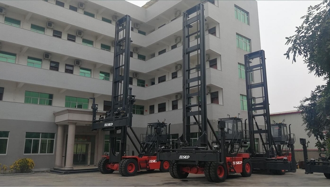 B1 b2 B3 8t 9t Lifting Stacking Forklift Empty Container Handler 1