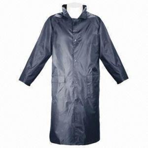 China Lightweight Raincoat in Various Colors on sale 