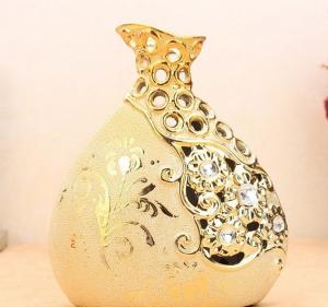 China Ceramic arts and crafts Delicate hollow-out the vase furnishing articles Home furnishing a on sale 