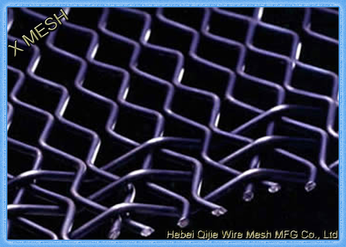 A piece of D type self cleaning screen mesh.